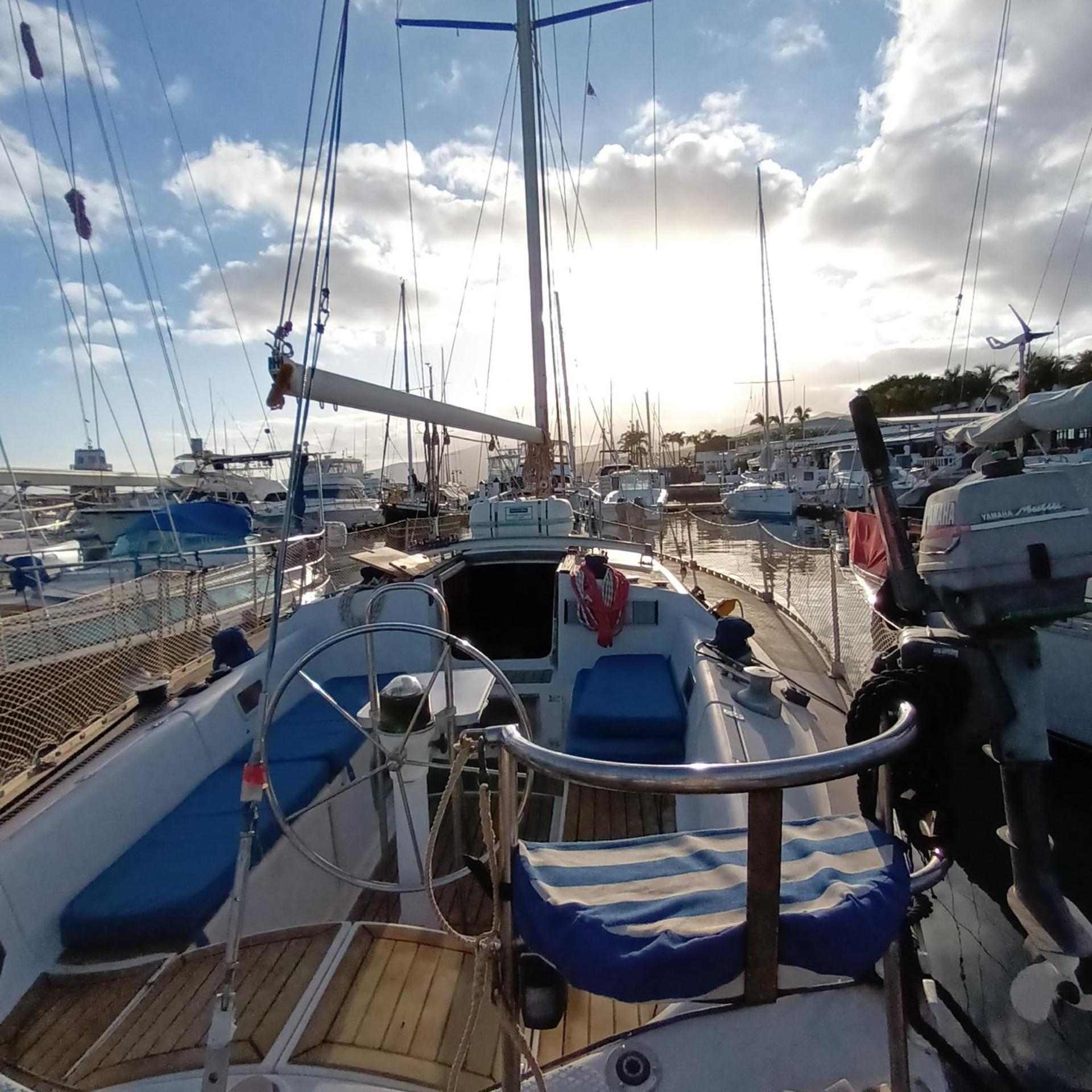 Hotel Spirit Of Shackleton Yacht à Puerto Calero Extérieur photo